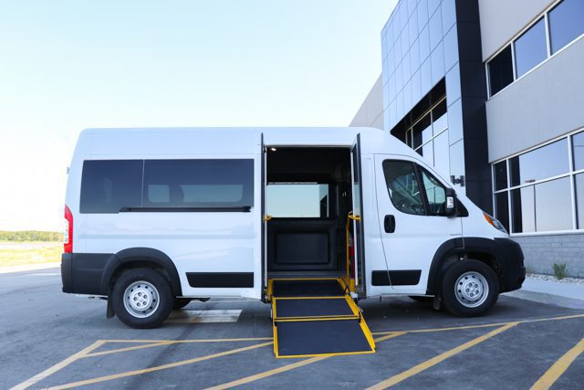 P4 Side Entry - wheelchair accessible vans